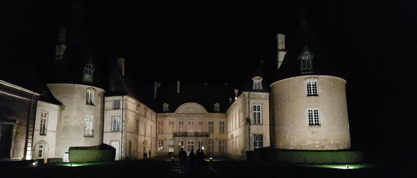 La visite nocturne du château de Commarin