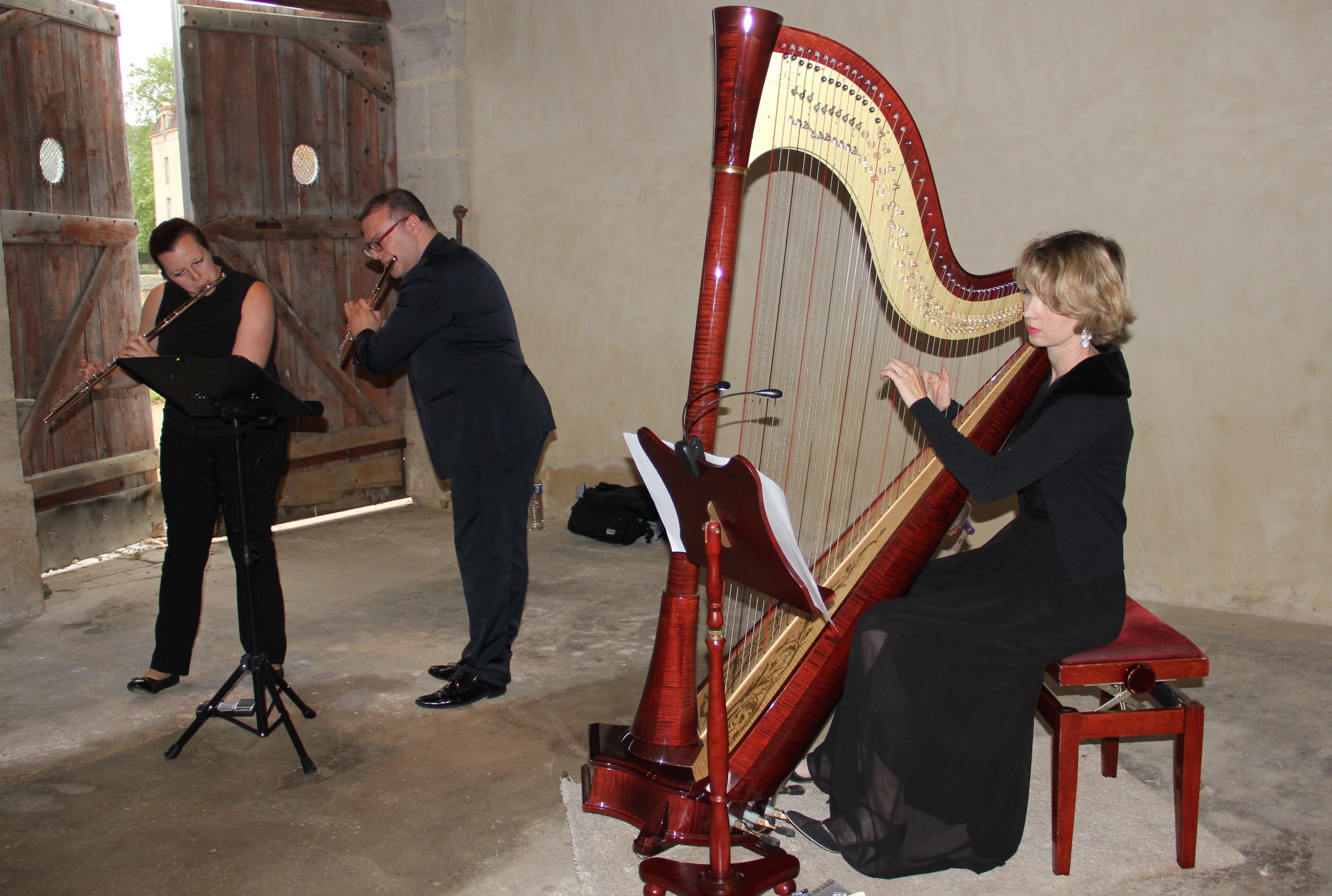 Sandrine Olivier & Raffaele Bifulco, flûtes traversières, Dorothée Cornec, harpe